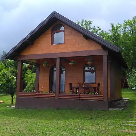 Carobni Breg Villa Galambóc Kültér fotó
