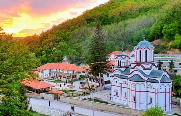 Carobni Breg Villa Galambóc Kültér fotó