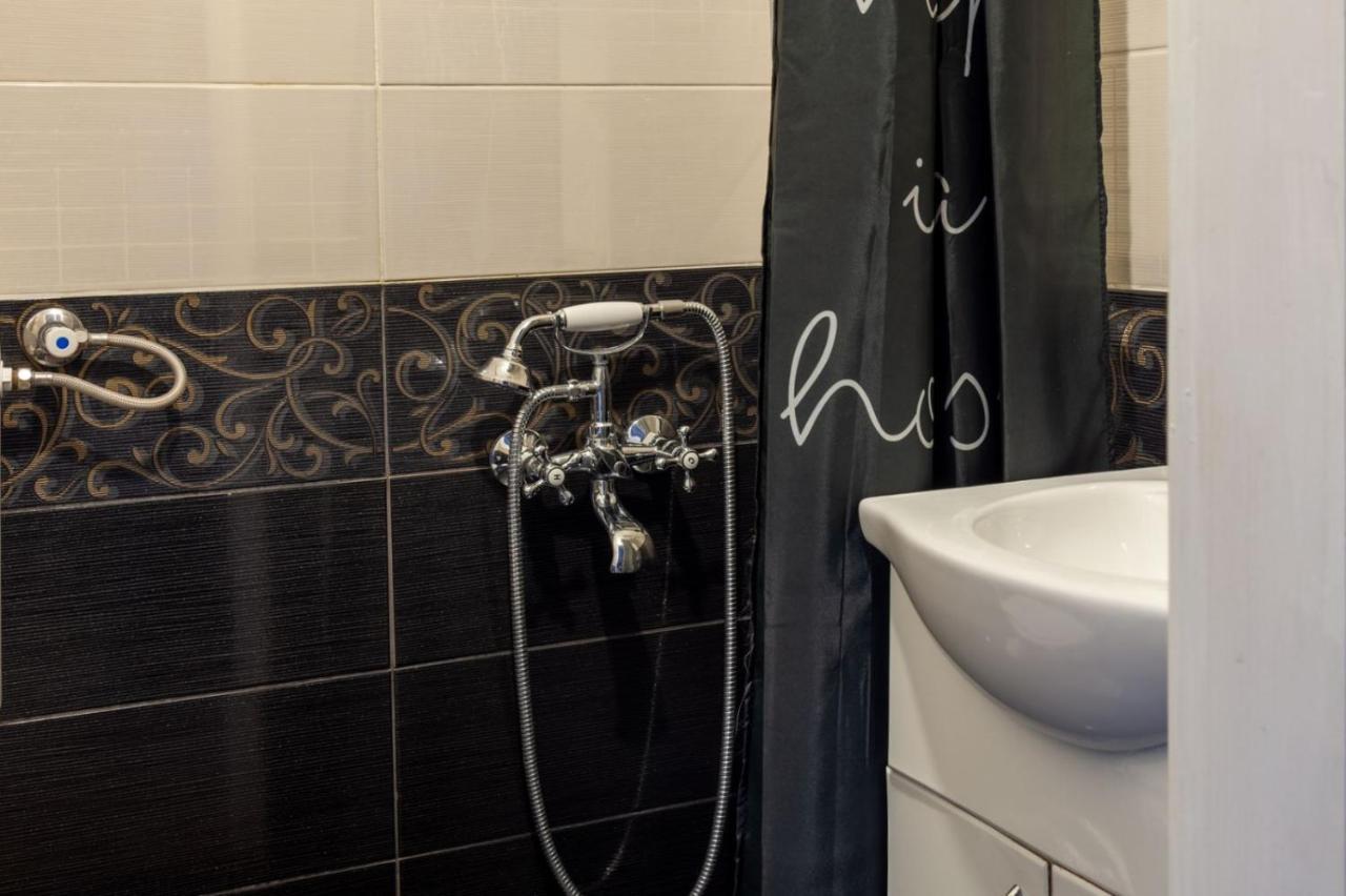 Carobni Breg Villa Galambóc Kültér fotó